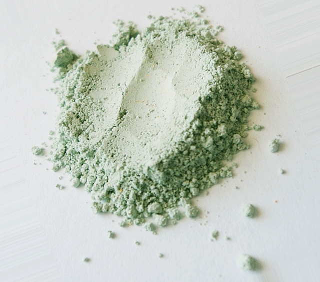 Green Color Corrector - Mint